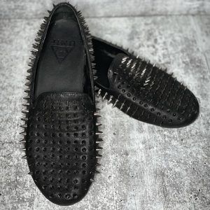 Discontinued UNIF hellraiser flats